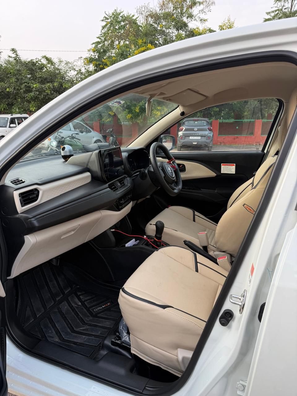 Maruti Dzire Luggage Space